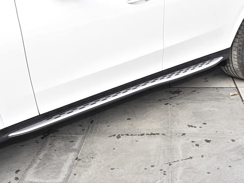 2025�� 350 e L 4MATIC ��ذ�