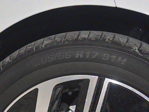 2025�� �Ŀ�� 300TSI DSG��Խ��