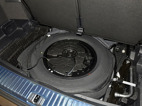 2023�� 50 TFSI quattro ������ ������װ