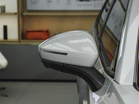 2025�� 2.0T DCT��