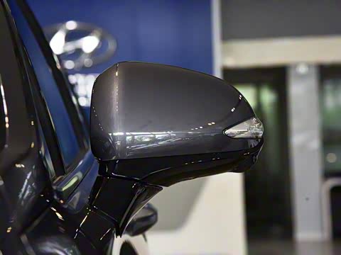 2019�� 380 TGDi TOP �Զ������콢�� ��V