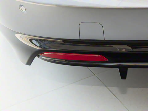 2025�� �ھ������ 75kWh Touring