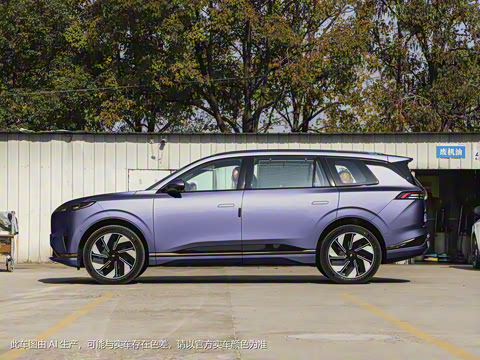 2025�� 636Max����� 5��