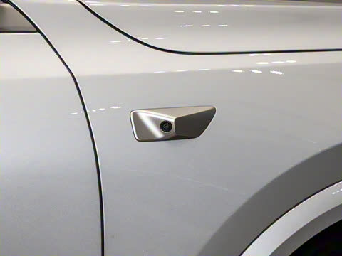 2025�� Ultra ���ܻ��°�