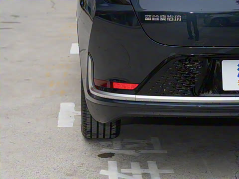 2022�� 525S 175kW