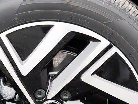 2025�� �Ŀ� 300TSI DSG��Խ��