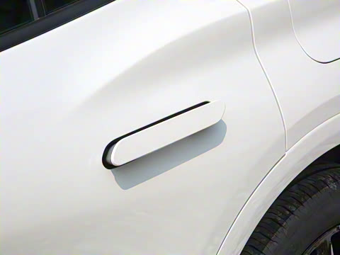 2022�� �Ŀ� EcoBoost 245 ST-Line