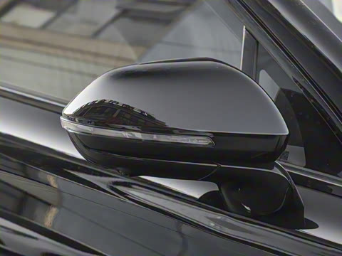 2025�� 1.5T 106KM������ 7�� �������