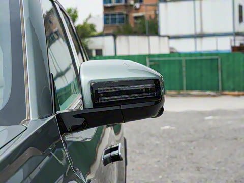 2025�� 501KM ����Pro��