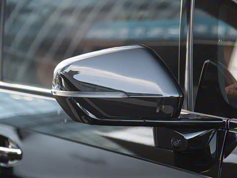 2025�� Ǭ��ϵ�� Ultra ͷ�Ȳ�