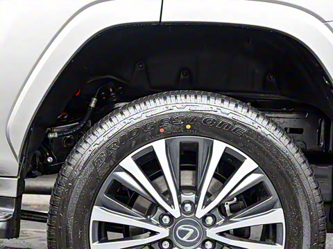 2025�� 700h ��;��