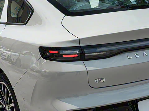 2025�� 550������