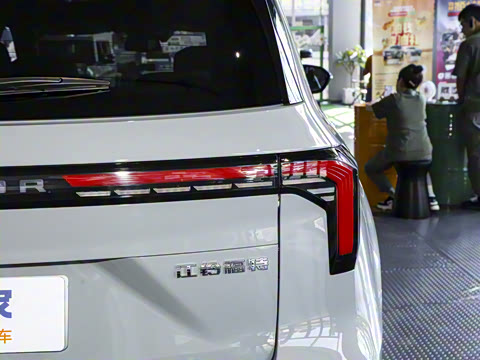 2025�� ������