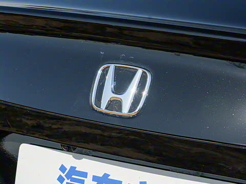 2025�� 240TURBO CVT�Ƽ���