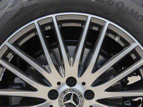 2025�� �Ŀ� GLC 300 L 4MATIC ������ 7��