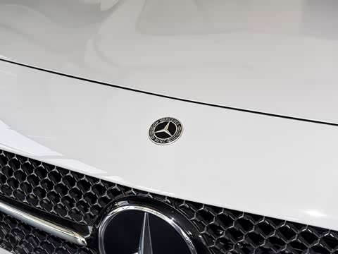 2025�� CLE 300 4MATIC �����ͽ��ܳ�