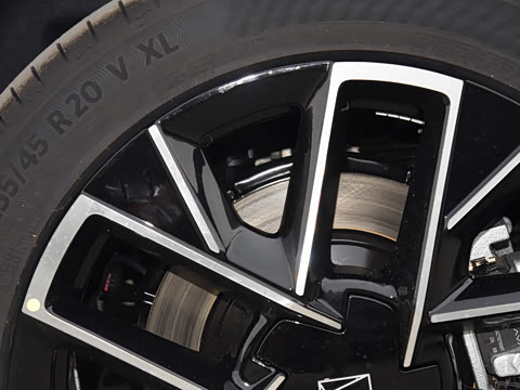 2025�� Max�����