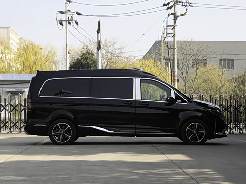 2025�� 2.0T ��Ӱ