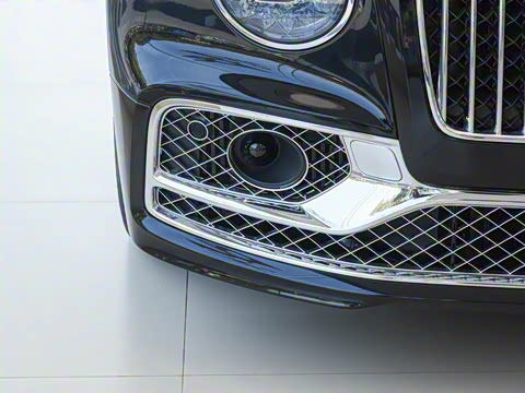 2024�� 4.0T V8 Mulliner