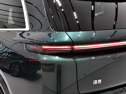 2025�� Pro ���ܻ��°�