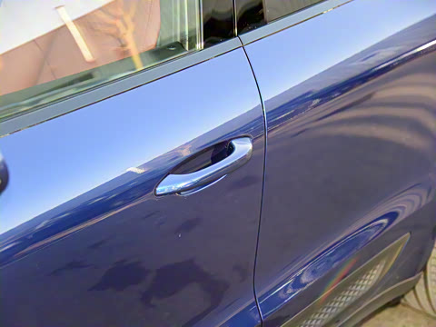 2022�� Macan 2.0T