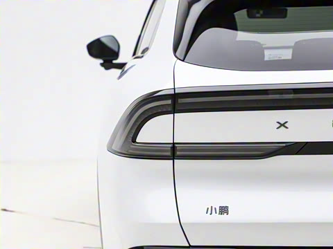 2025�� 702 �������� Max