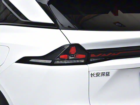 2025�� 520Max ��ΪǬ���Ǽ�ADS SE�����