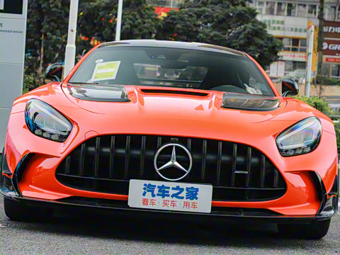 2021�� AMG GT Black Series