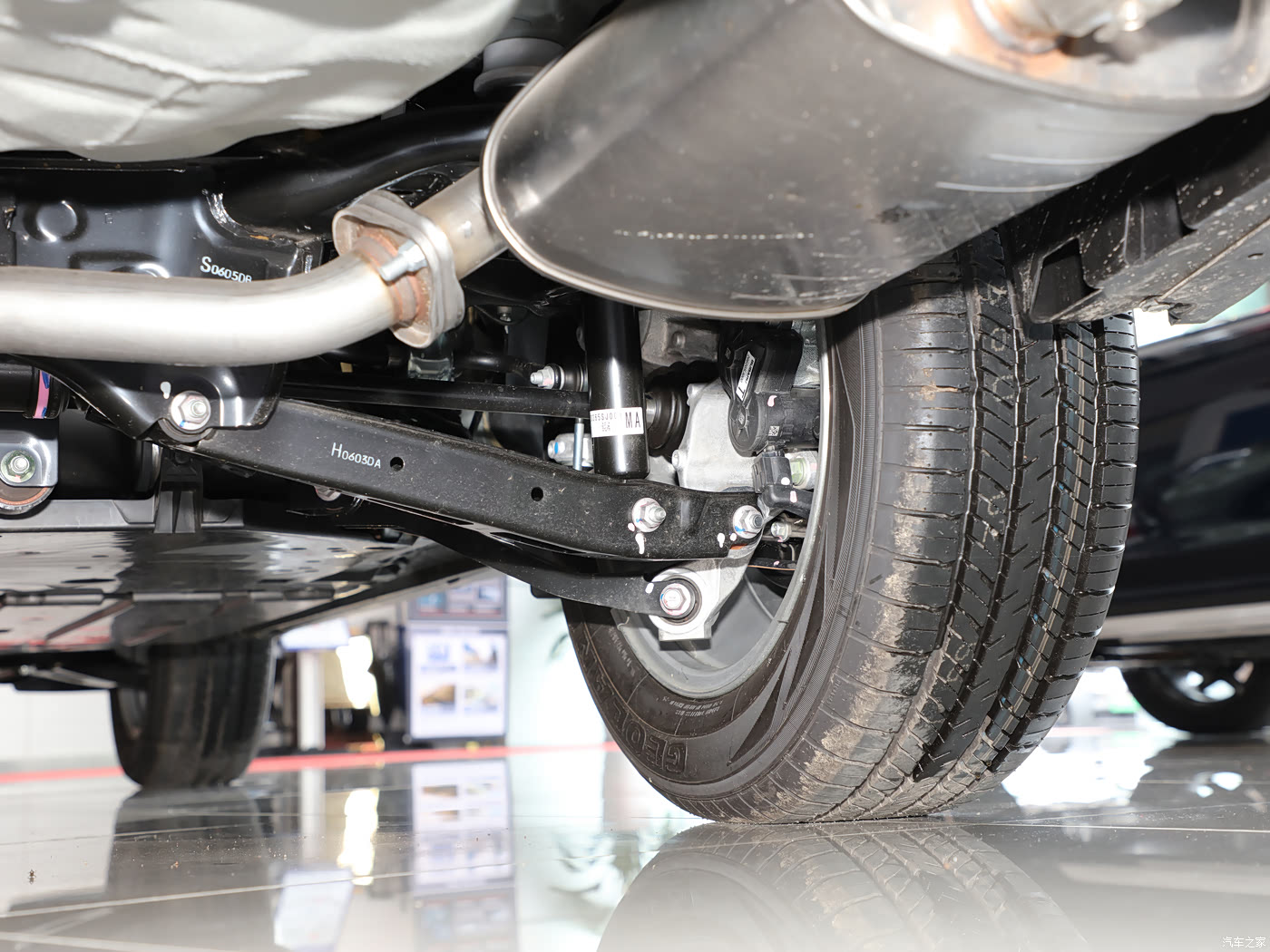 0i 豪华版 5902170图片_斯巴鲁_汽车图库_汽车之家