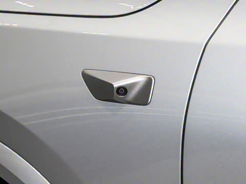 2025�� Ultra ���ܻ��°�