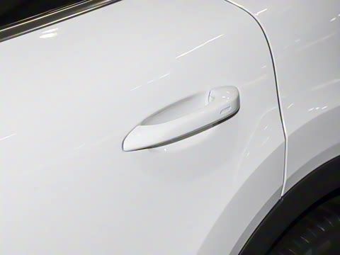 2025�� Cayenne 3.0T ���ΰ�