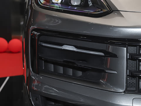 2025�� Cayenne 3.0T ���ΰ�