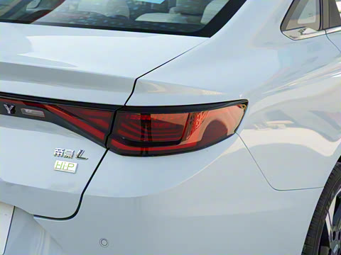 2022�� 1.5TD-DHT Pro 100KM Super Ѹ