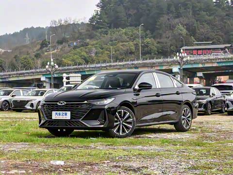 2025�� 2.0T �Զ���+