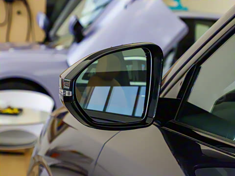 2025�� 636Ultra���Ȱ� 5��