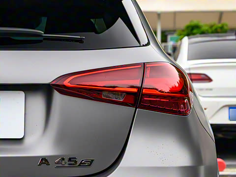 2024�� AMG A 45 S 4MATIC+ȼ�浱���ر��