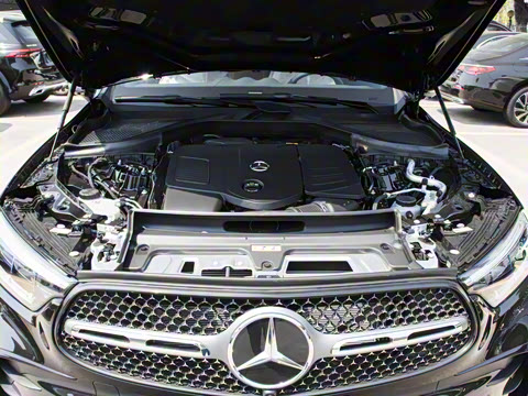 2025�� �Ŀ� GLC 300 L 4MATIC ������ 7��