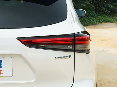 2022�� 2.5L HEV��������