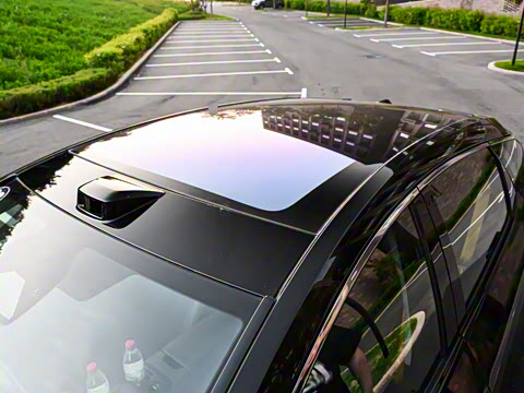 2025�� 550 PRO���а�