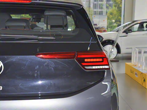 2022�� Pure ������