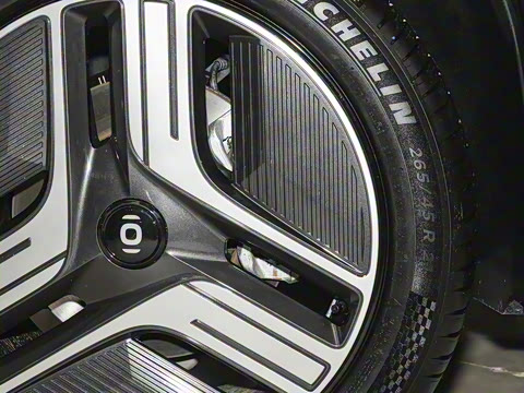 2025�� ���� ���� 90kWh Max�Ǽݰ�