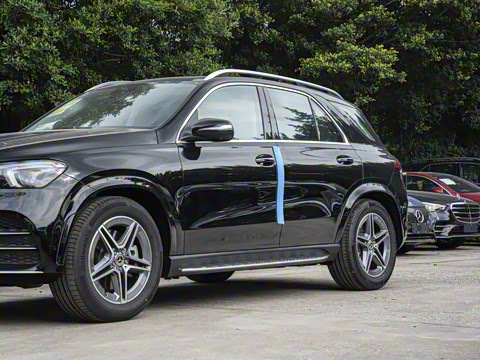 2023�� GLE 450 4MATIC ������