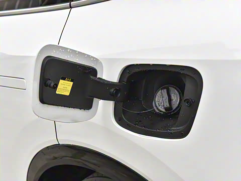 2025�� ���Ĵ� UItra 2.0T ������ �ǻ۾�����