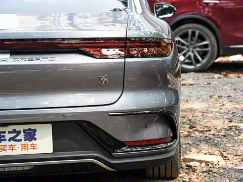 2022�� EV ������ 715KMǰ���콢��