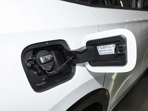 2024�� �Ŀ� 380TSI ����R-LineѲ�� ������