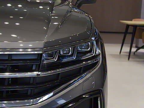 2025�� 2.0TSI ��Ӱ��