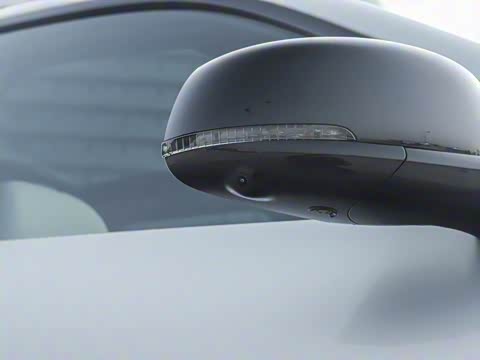 2025�� 215�콢PLUS