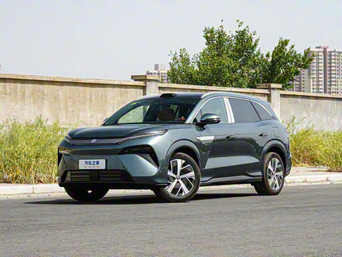 2025�� EV 670KM�����״�������