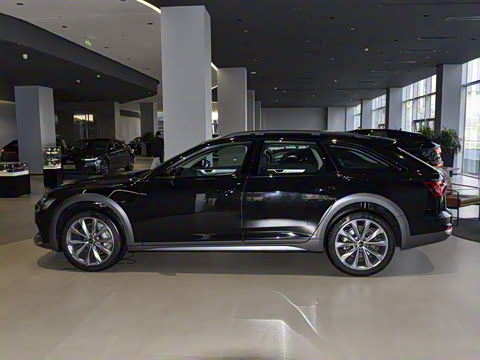 2025�� allroad quattro ̽���� 55 TFSI ����ԽҰ��