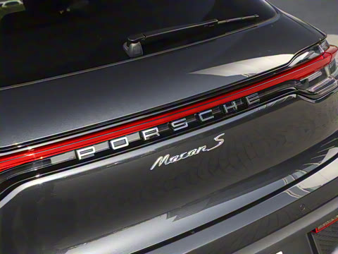 2022�� Macan S 2.9T